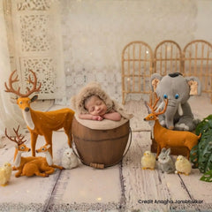 Reindeer Miniature D138 | Pack of 1 | Orange White Shades