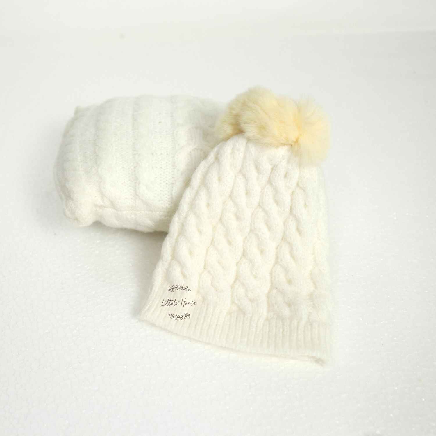 Baby Wool Hat and Pillow set of 2 B013 | NB | Natural White