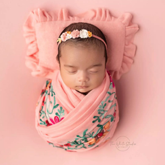 Retro Embroidery Dual-Use Wrap cum Layer | Light Pink