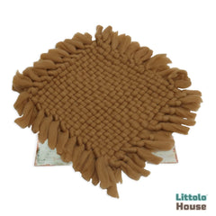 Woolen Square Chunky Layer | Brown
