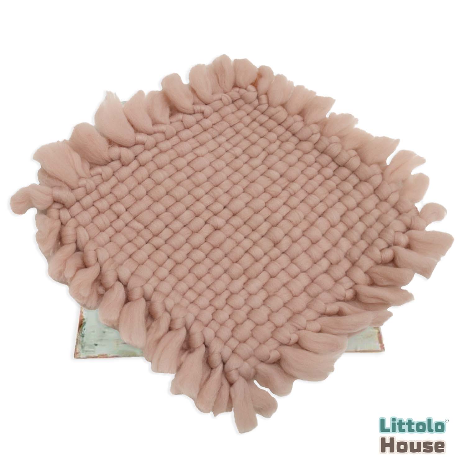 Woolen Square Chunky Layer | Toon