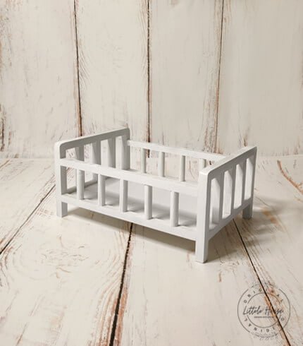 Cradle Style Bed | Wooden Decorative | White