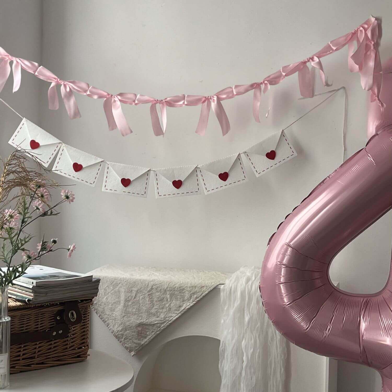 Bow Garland & Envelope Banner D169 | Pack of 2 | Pink White