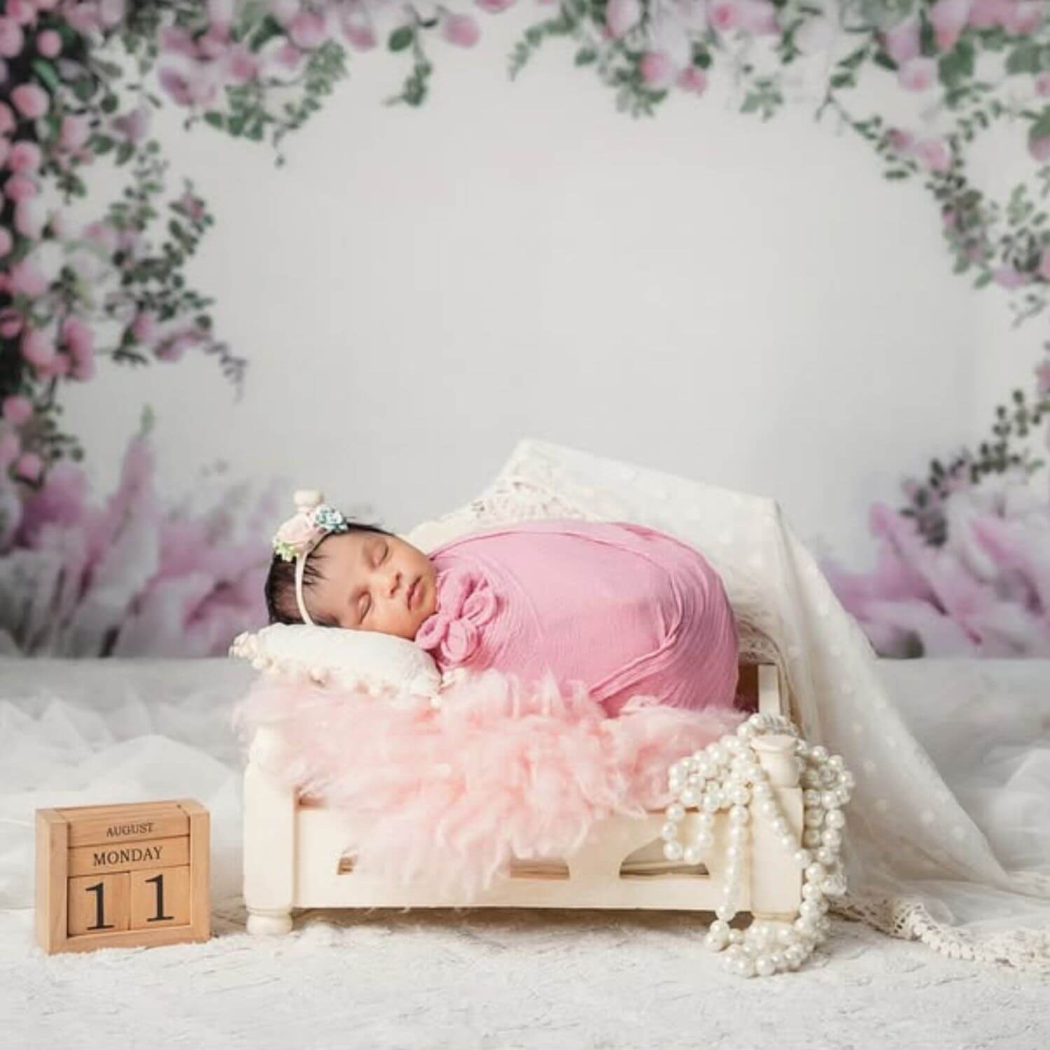 Vintage Rustic Temple Bed Cum Sofa | Wooden Decorative | Rustic White