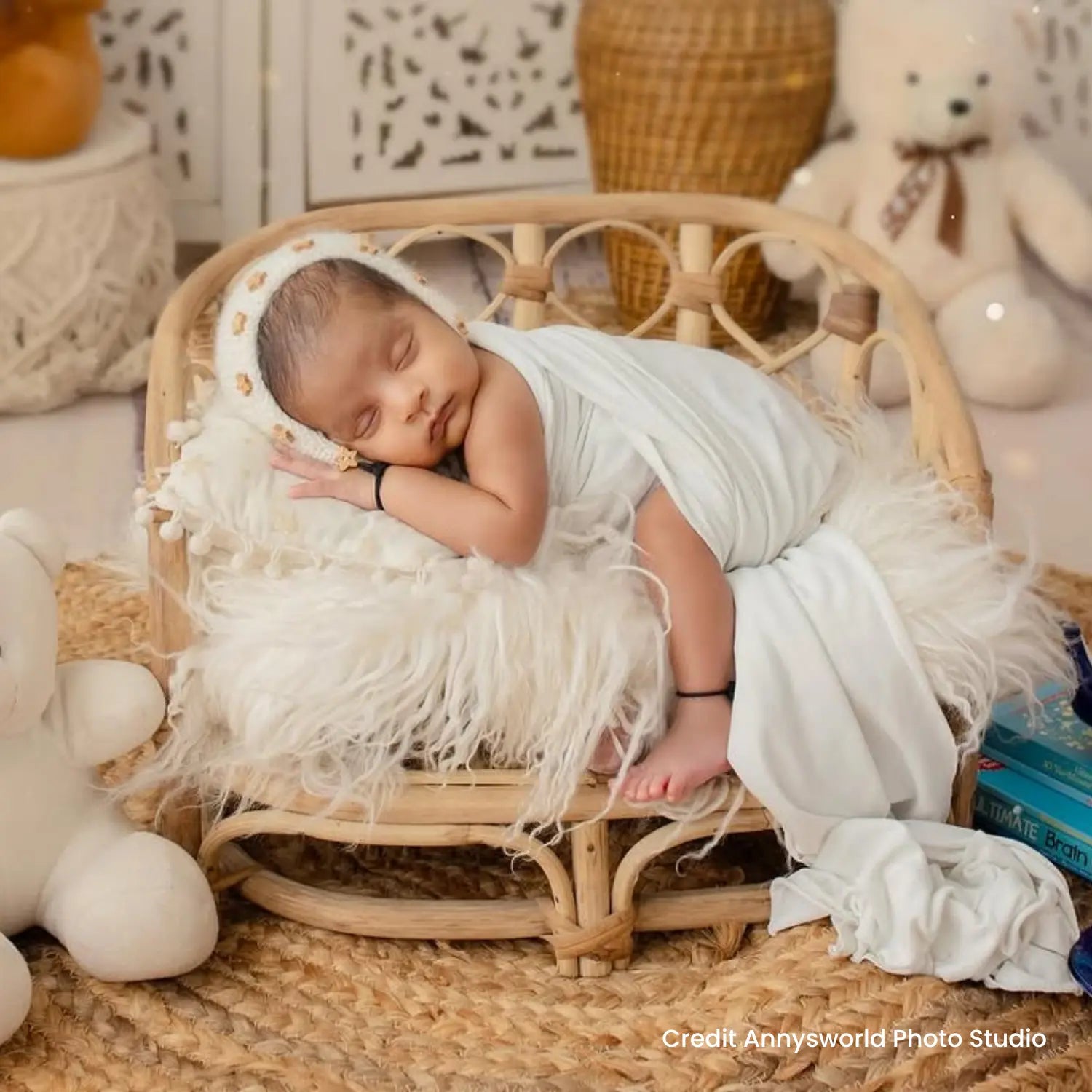 Baby Woolen Star Bonnet | NB | Milky White