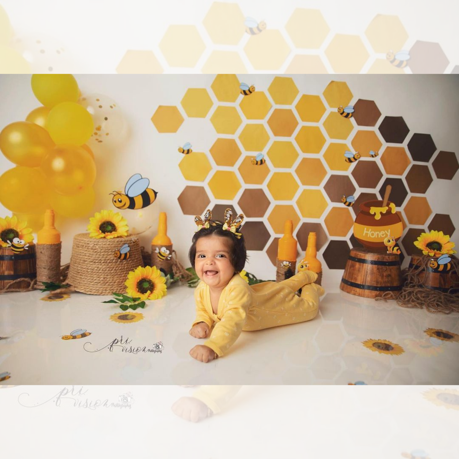 LB0203 Honey Bee Design 2 Theme Backdrop