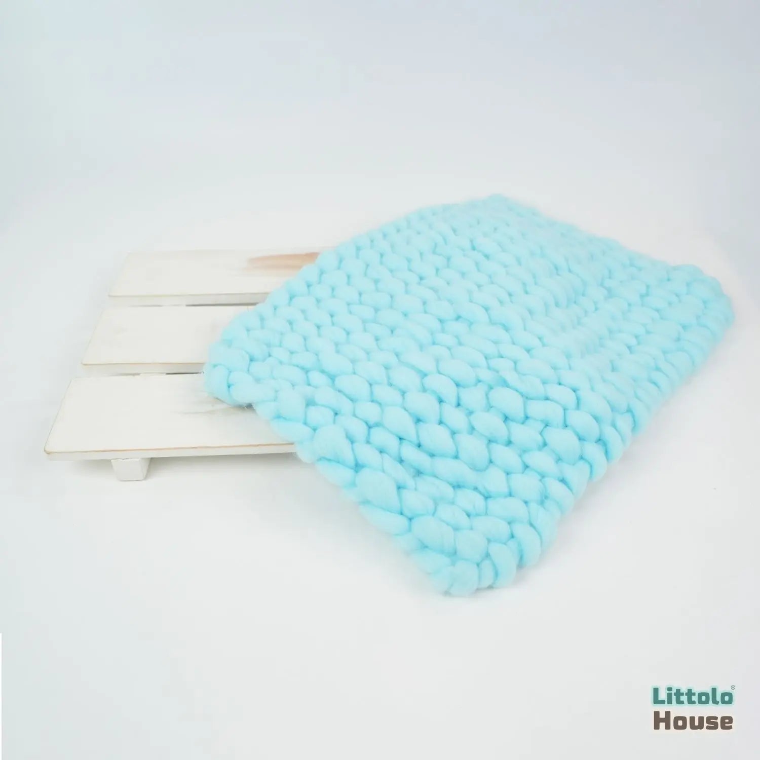 Wool Spun Chunky Layer L039 | Sky Blue