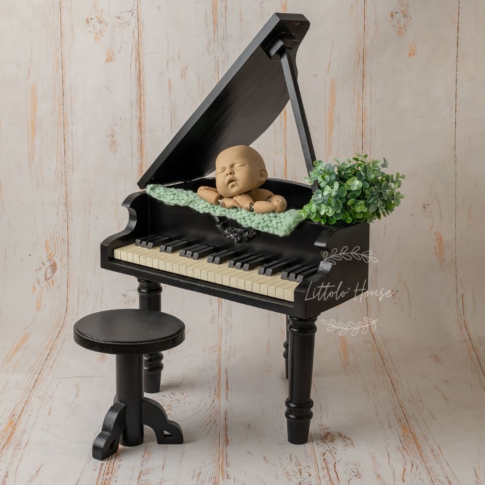 Royal Baby Piano | Wooden Decorative | Black