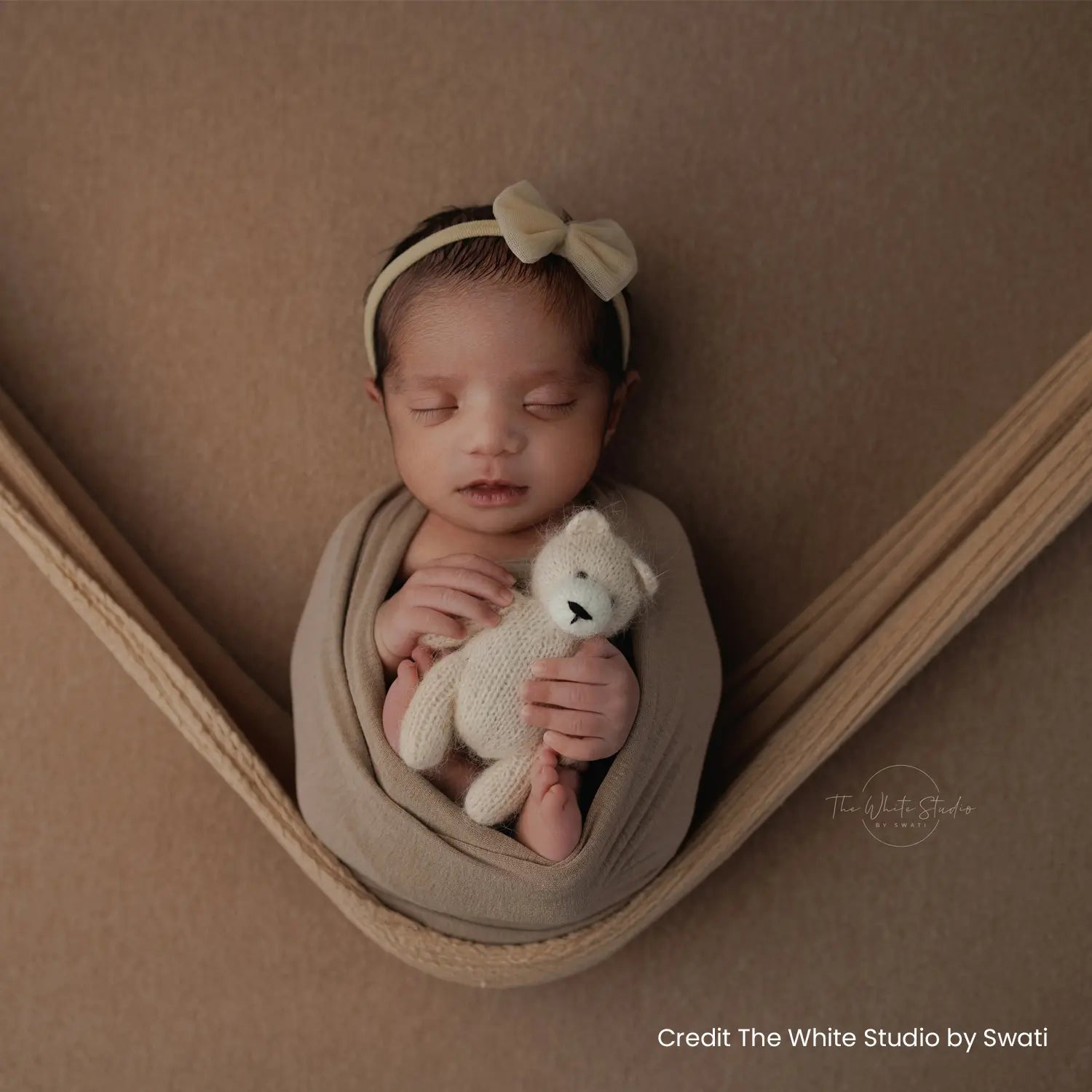 Neutral Jersey Base Full Stretch Wrap | Light Brown