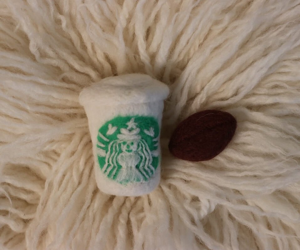 Starbucks Theme Set of 2 | Feltwool | Multicolour