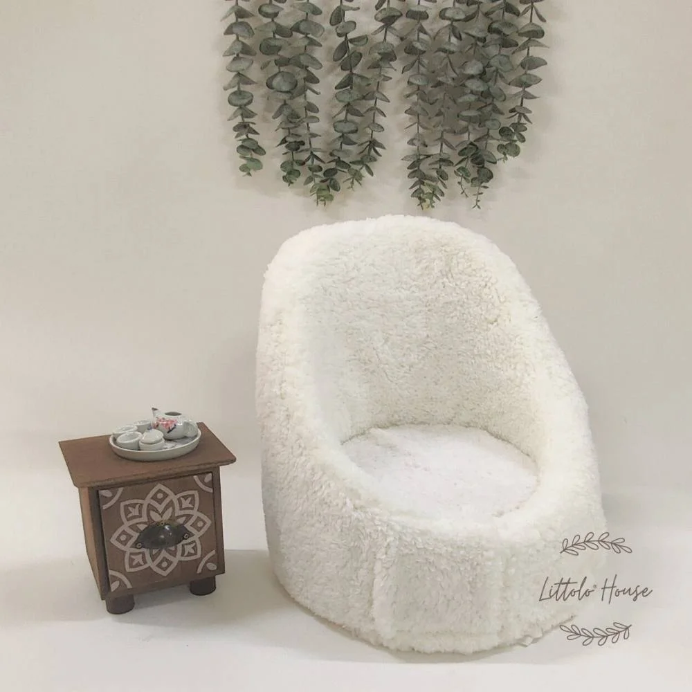 Newborn Photography Prop Small White Wooden Harlow Chair - Heart Center –  Newborn Studio Props