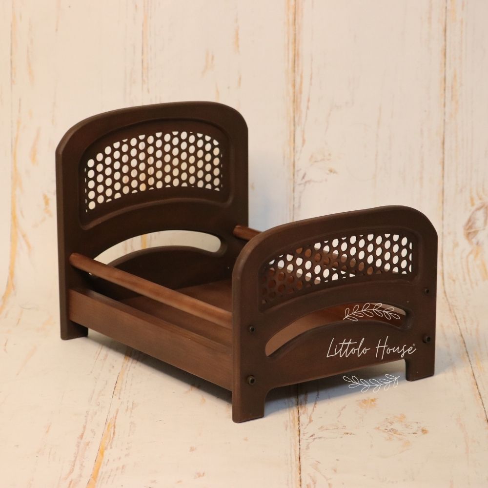 Modern Style B2 Bed Wooden Toy Brown